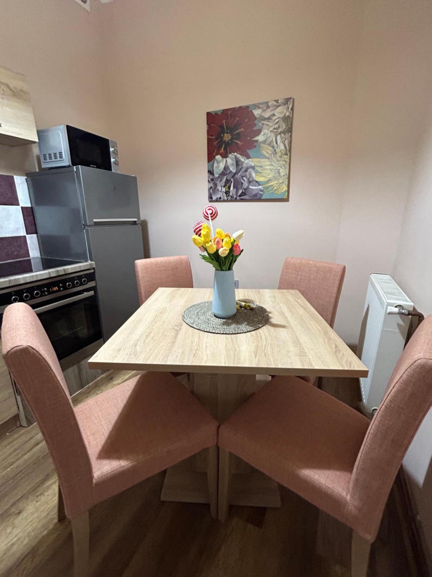 Apartman Teodora Суботиця Екстер'єр фото